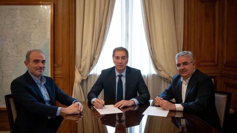 Firma del acuerdo para la Zona Franca Tinogasta